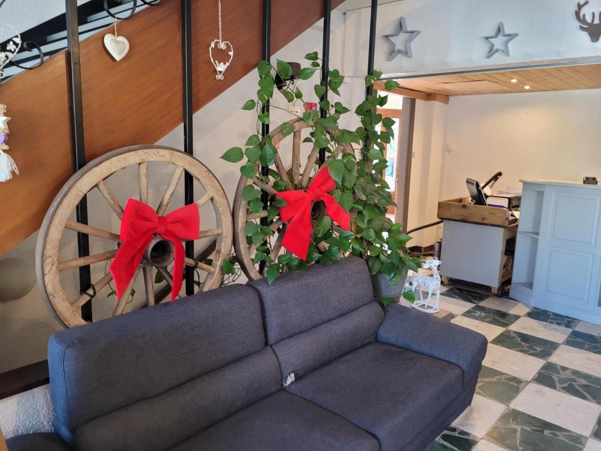 Les Jolis Coeurs Hotel Thiéfosse Eksteriør billede