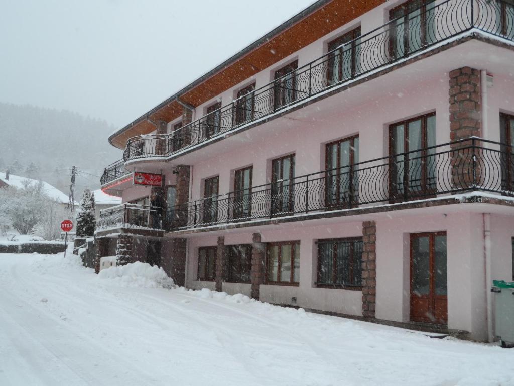 Les Jolis Coeurs Hotel Thiéfosse Eksteriør billede